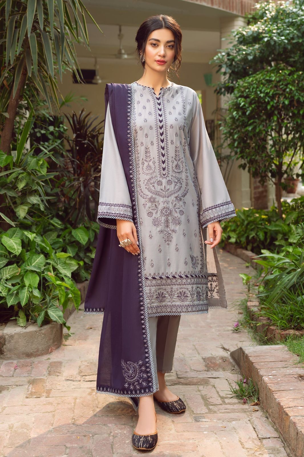 JAZMINE 3pc Unstitched Wedding Winter Collection  Code:6029